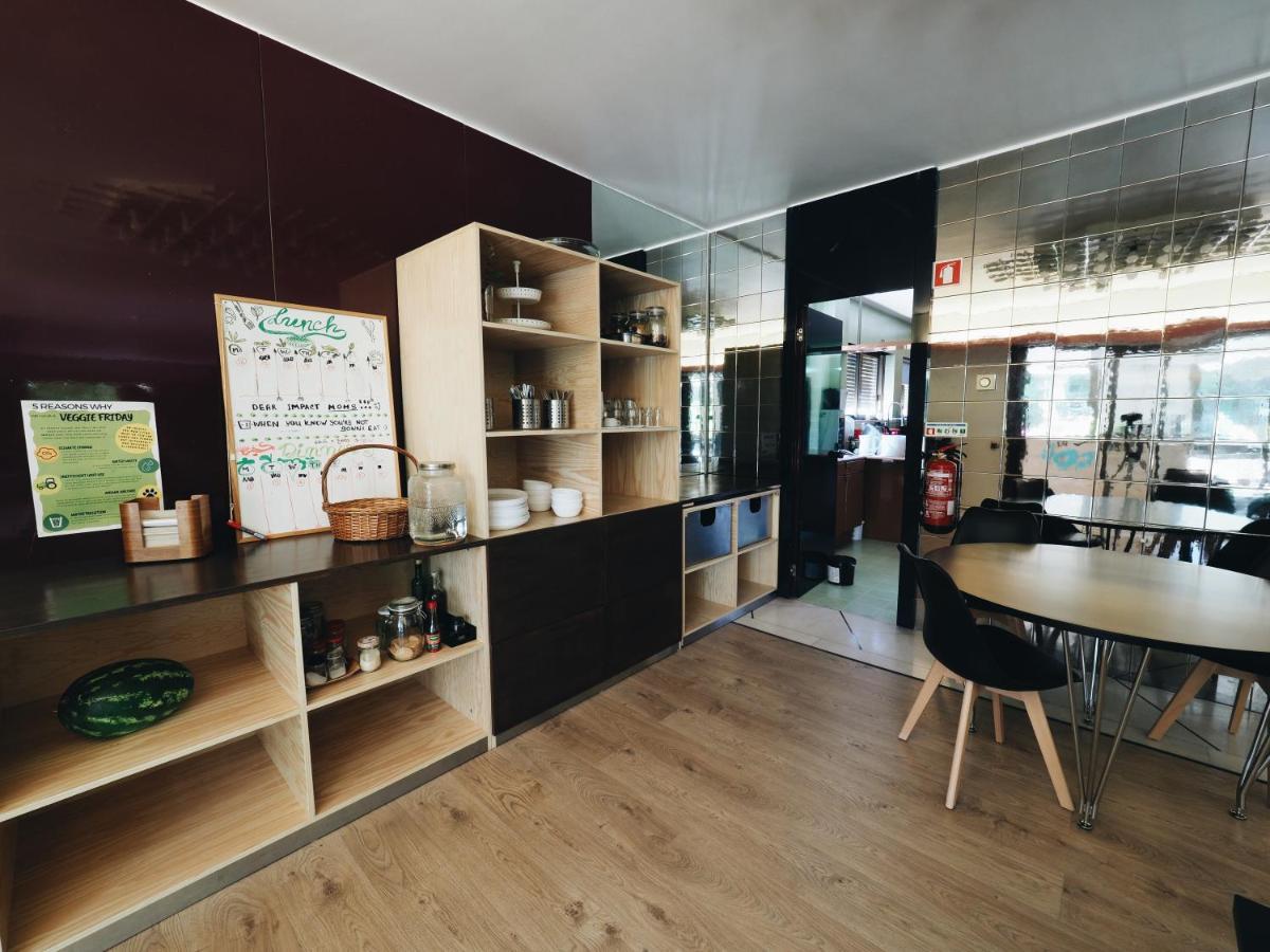 Impact House Belem Hostel Lisbon Luaran gambar